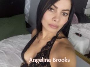 Angelina_Brooks_