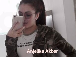 Anjelika_Akbar