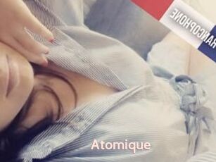 Atomique