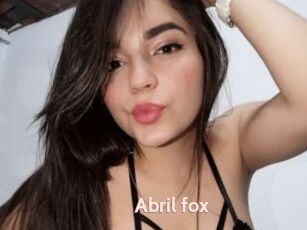 Abril_fox