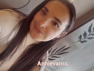 Annievanss