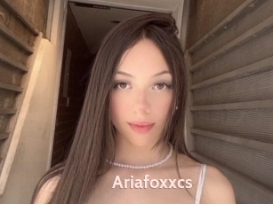 Ariafoxxcs