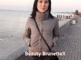 Beauty_BrunetteX