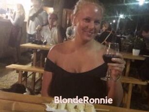 BlondeRonnie