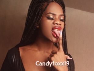 Candyfoxx19