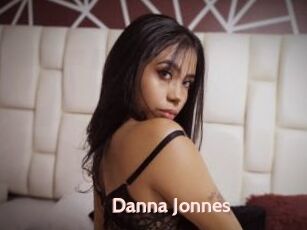 Danna_Jonnes