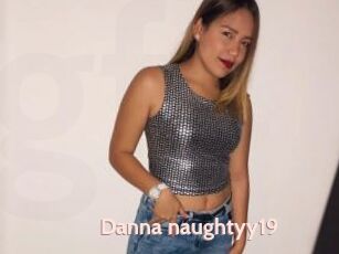 Danna_naughtyy19