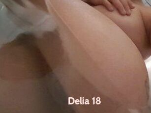 Delia_18