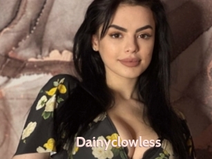 Dainyclowless