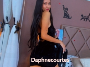 Daphnecourtes