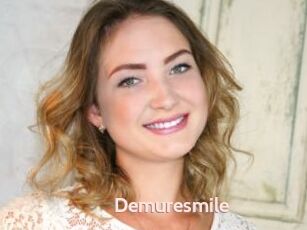 Demuresmile