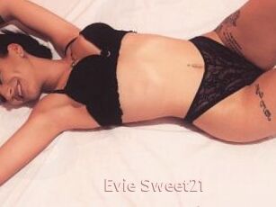 Evie_Sweet21