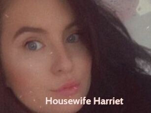 Housewife_Harriet