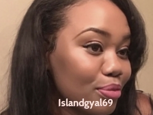 Islandgyal69