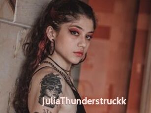 JuliaThunderstruckk