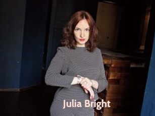 Julia_Bright