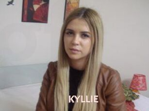 KYLLIE_