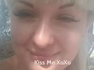 Kiss_Me_XoXo