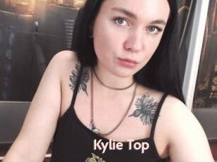 Kylie_Top