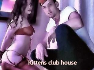 Kittens_club_house