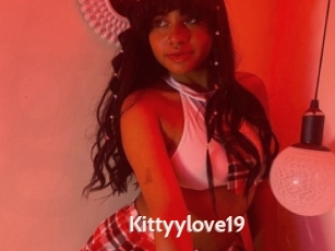 Kittyylove19