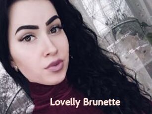 Lovelly_Brunette