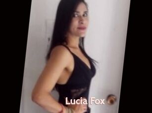 Lucia_Fox