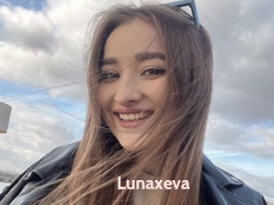 Lunaxeva