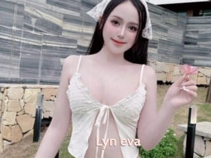 Lyn_eva