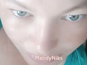 MandyNiks