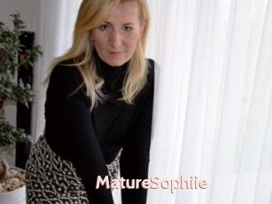 MatureSophiie