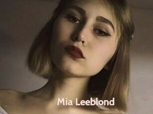 Mia_Leeblond