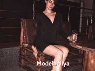 ModelaMiya