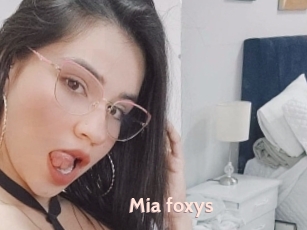 Mia_foxys