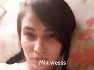 Mia_wesss