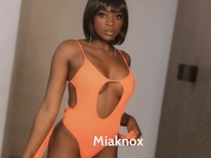 Miaknox