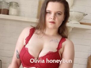 Olivia_honeybun