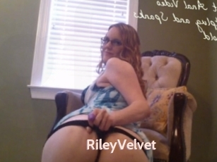 RileyVelvet