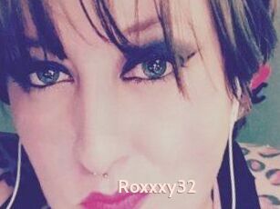 Roxxxy32