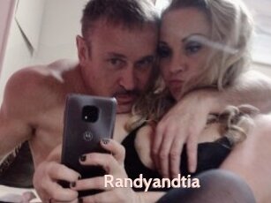 Randyandtia