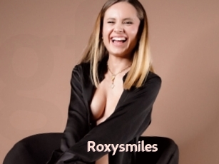 Roxysmiles