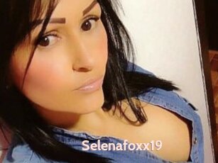 Selenafoxx19