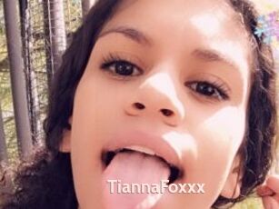 TiannaFoxxx