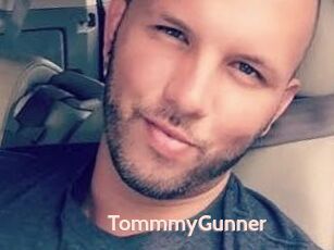 TommmyGunner