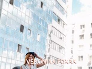 VERONIKA_FOXXX