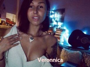 Veronnica