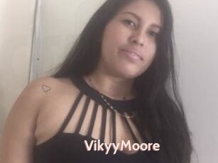 VikyyMoore